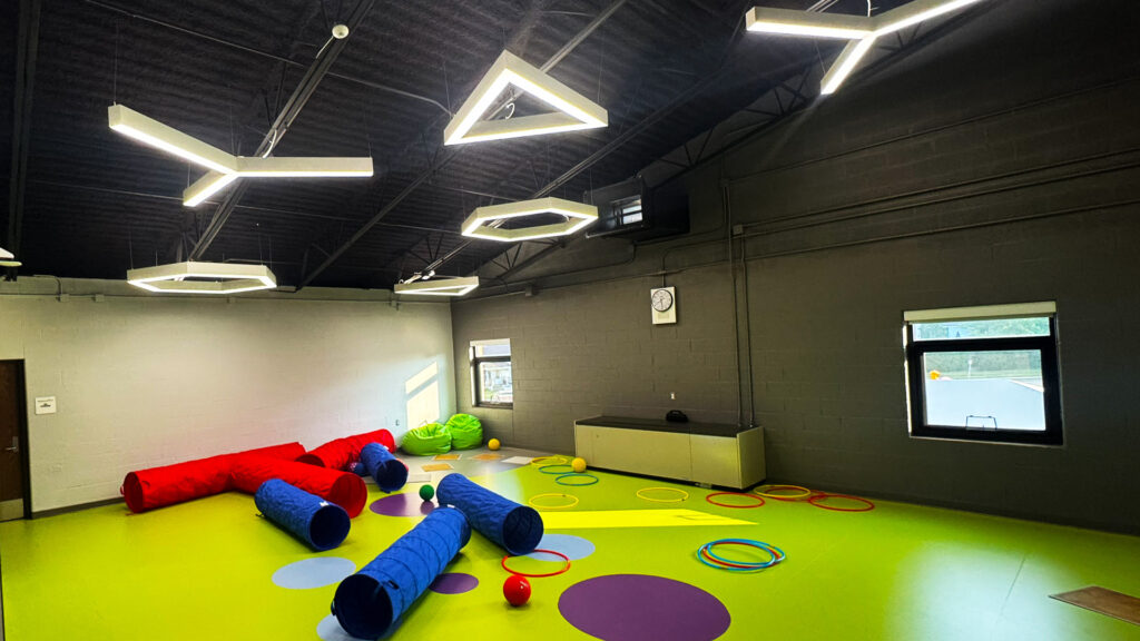 Pierce Power Electric LLC Recreational room lighting
